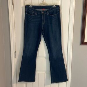 18 M Denizen by Levi’s Modern Bootcut EUC Jeans